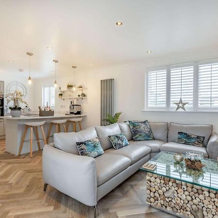 Stunning Cottage With Hot Tub North Wales Coast Abergele Exterior foto